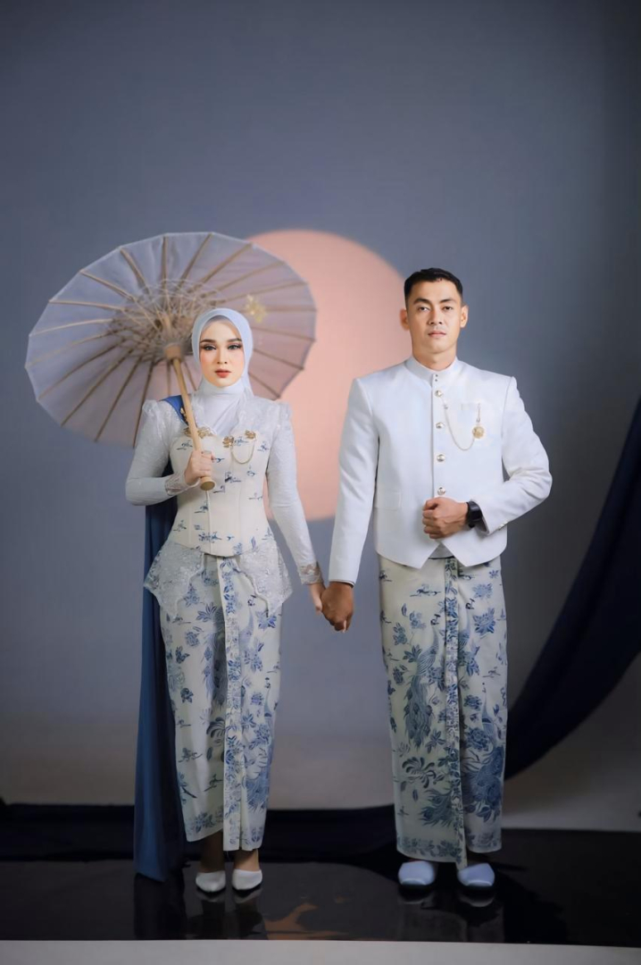 https://dewi-ari.webnikah.com/dirmember/00000029/dewiari05/photo-282369-333527-l-202603271056.jpg